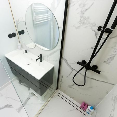 Apartament Good Morning Wroclaw - Parking W Cenie - Klimatyzacja - 67M2 Apartment Ngoại thất bức ảnh